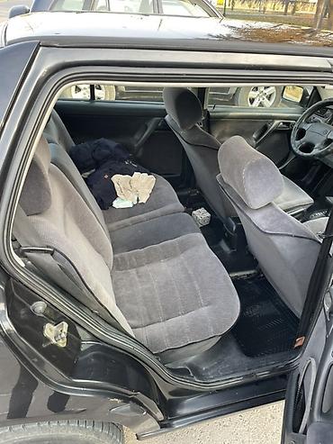 vento vento: Volkswagen Vento: 1992 г., 2 л, Автомат, Бензин, Седан — 6