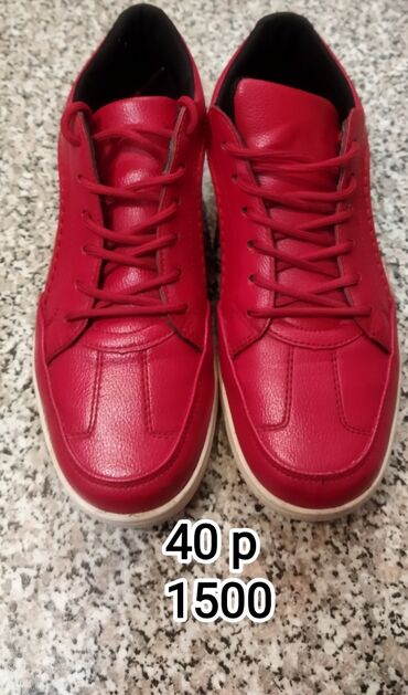 Спорт обувь 40 р