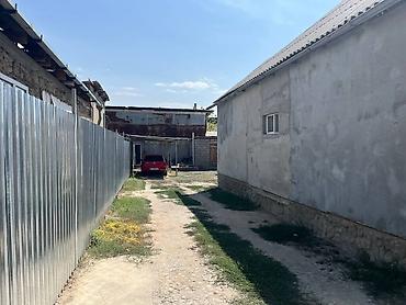 участок 5: Продаётся частный дом с приусадебным участком. Участок находится в — 2