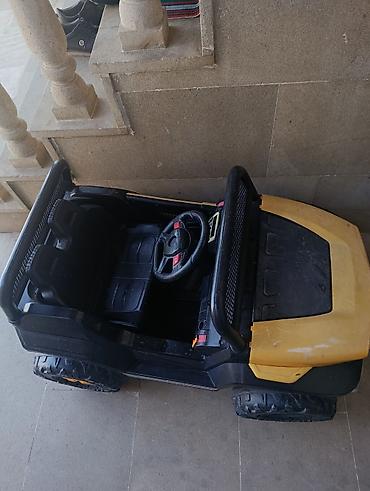 Uşaq üçün elektrik maşınları: Uşaqlar üçün elektrikli minik maşını 2 dənə batareyası var sadəcə — 2