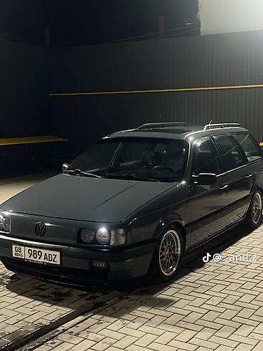 Volkswagen: Volkswagen Passat Variant: 1992 г., Механика, Универсал — 9