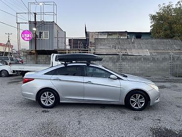 byd e2 2024: Hyundai Sonata: 2010 г., 2 л, Автомат, Газ, Седан — 5
