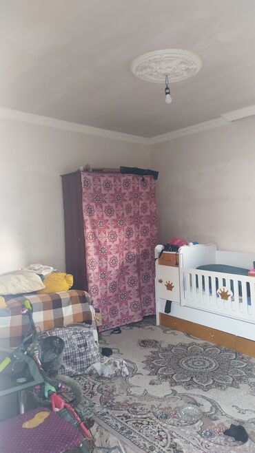 mingecevirde kiraye ev: 2 otaqlı, 2 kv. m, Orta təmir