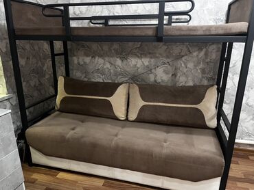 диван двухъярусная кровать трансформер: Двухъярусная кровать-диван с металлическим каркасом - Формат: сверху