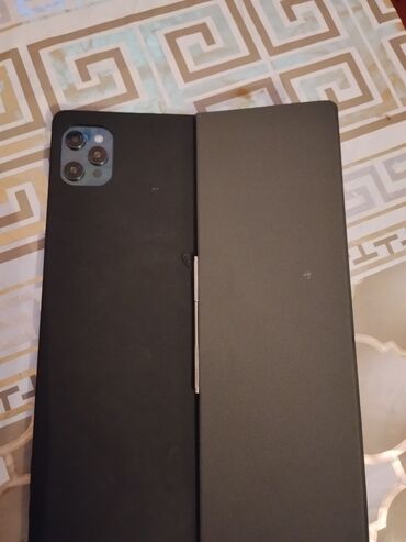 Digər planşetlər: Planşet seti – 16 Max Komplekt: - 16 Max planşet - Maqnitli qapaqlı — 13