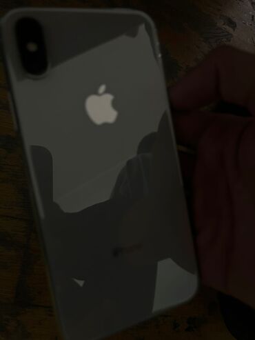 Apple iPhone: IPhone Xs Max, 64 GB, Gümüşü, Simsiz şarj — 1