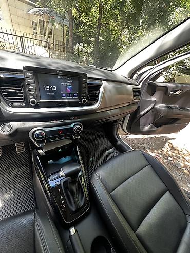 2026: Kia Stonic: 2019 г., 1.4 л, Автомат, Бензин, Хэтчбэк — 9