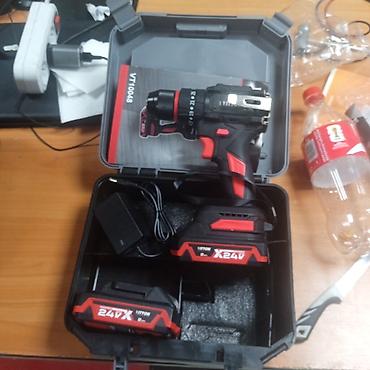 black decker: Аккумуляторная дрель‑шуруповерт VITTON VT10048 - Питание — 5