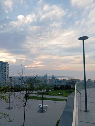 Uzunmüddətli kirayə mənzillər: Сдаётся уютная мансарда возле метро Эльмляр Академиясы Сдаётся — 21