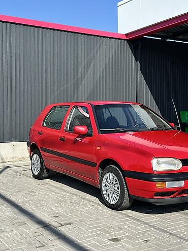 Volkswagen: Volkswagen Golf: 1993 г., 1.8 л, Механика, Бензин, Хэтчбэк — 2