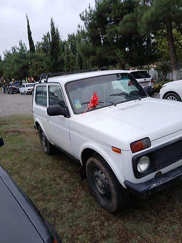 guzgusu: VAZ (LADA) 4x4 Niva: 1.7 l | 2008 il 173441 km Ofrouder/SUV — 2