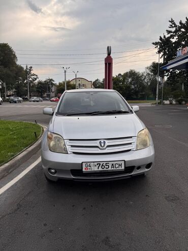 камаро шевроле: Toyota ist: 2003 г., 1.3 л, Автоматтык, Бензин, Хетчбек