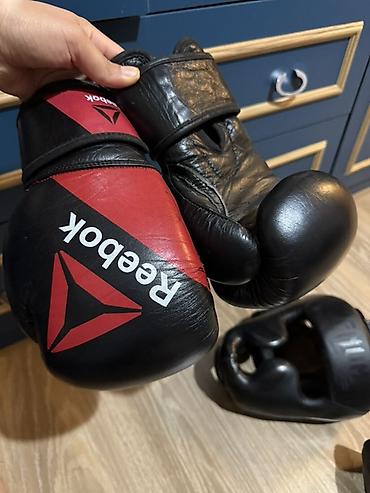 kamp çadırları: Az işlənib uşaqlar üçün Reebok boks əlcəkləri və qoruyucu dəst - — 1