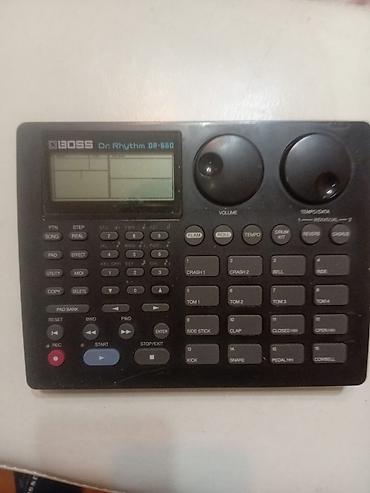 Elektro gitaralar: Elektron gitara, 6 sim, İşlənmiş, Ünvandan götürmə — 10