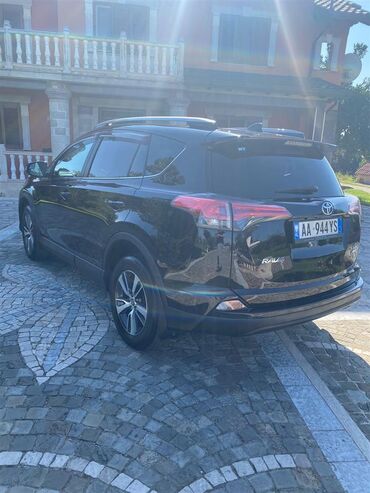 Toyota: Toyota RAV4: 2.5 l. | 2018 έ. SUV/4x4 — 5