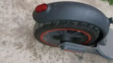 Trotineti, skejtbordovi i hoverbordovi: Lepo ocuvan ispravan elektricni trotinet — 8