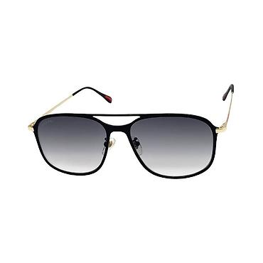 Солнцезащитные очки: Prada — итальянский бренд, символ роскоши и инноваций. С 1913 года он — 4