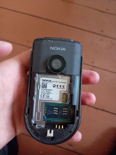телефон fly fs502 cirrus 1: Nokia N70, цвет - Черный, Битый