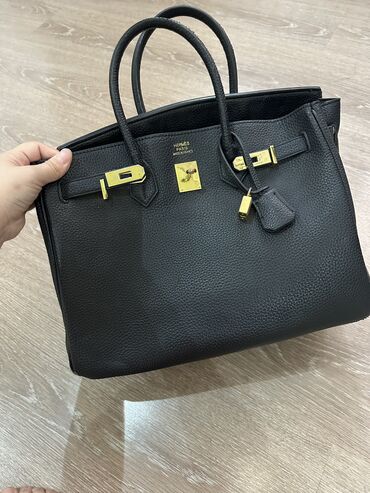 guess сумка: Классическая сумка, Hermes, Материал: Комбинированный материал, Водонепроницаемость, Жёсткая конструкция, Моющийся материал, Женские, Б/у