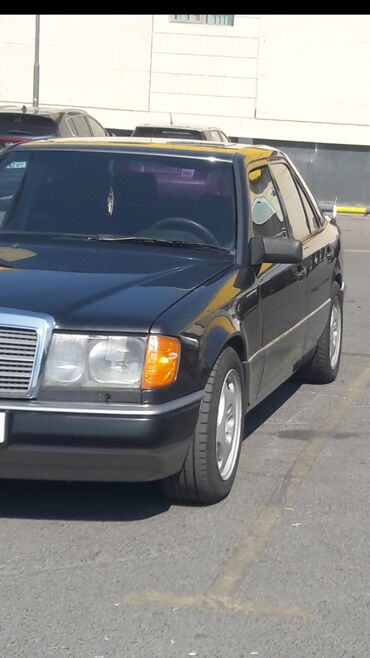 Mercedes-Benz: Mercedes-Benz W124: 1991 г., 2.6 л, Механика, Бензин, Седан — 4