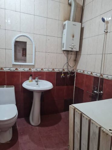 1 комнатная квартира в баку: 1 комната, 30 м²