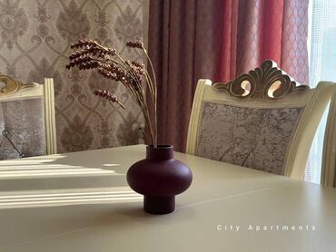 Uzunmüddətli kirayə mənzillər: Gündəlik Kirayə – 28 May metrosuna 10 dəqiqə 2 otaqlı, 12-ci mərtəbə — 7