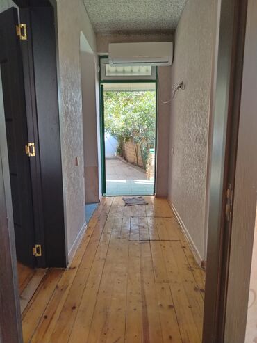 Köhnə tikili: 2 otaqlı ev interyeri - Geniş və işıqlı otaqlar: Hündür tavan, böyük — 3