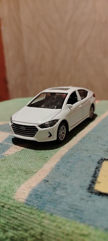 Digər: Wekilde Gorduyunuz Ağ Elantra 2016-dan 2018 kimi Olan Modelidi Satiram — 1