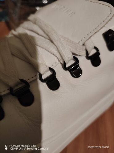 Patike: Patike, veličina - 43 — 20