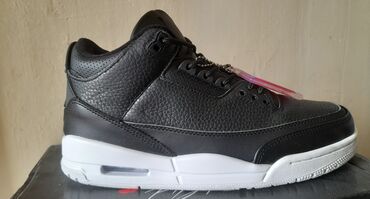 кроссовки лакосте: Мужские кроссовки, 45, Air Jordan, Новый, цвет - Черный