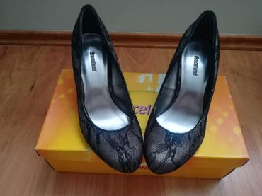 zara haljine od trikotaze: Pumps, Graceland, 36