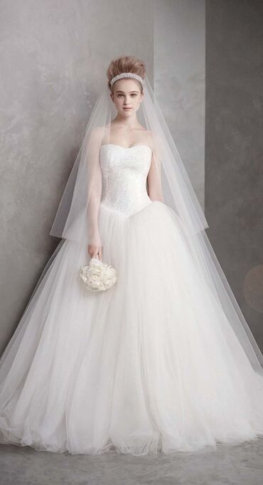 платья на бал: Свадебное платье, цвет - Айвори