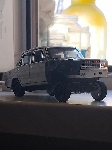 ucan teyyare oyuncaq: Model avtomobil – klassik sovet sedanının detallı kolleksiya nümunəsi — 1