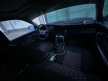 Audi: Audi 100: 1991 г., 2 л, Механика, Бензин, Седан — 9