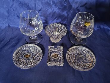 Kuhinjski setovi: Servis nov -ti i ja- kristal,Zajecar za dvoje. 70te. Set za — 6