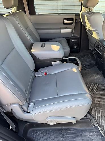 Частная аренда авто: Сдаю в аренду Rent cars off road cars Внедорожники Toyota Sequoia — 3