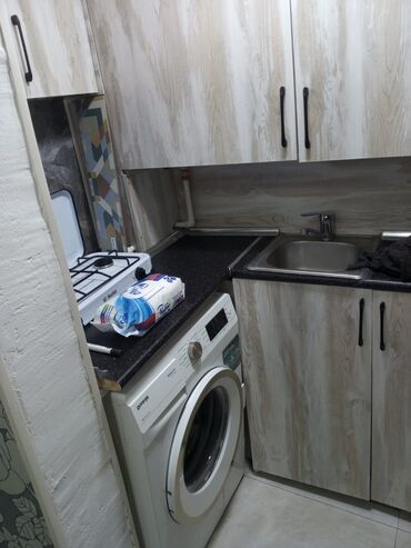 Uzunmüddətli kirayə mənzillər: Kamunal daxil ✅ Şəhərin mərkəzi ✅ Qış parkı ✅ Köhnə tikili 4mərtəbəli -da lalafo.az — 8 Uzunmüddətli kirayə mənzillər: Kamunal daxil ✅ Şəhərin mərkəzi ✅ Qış parkı ✅ Köhnə tikili 4mərtəbəli — 8