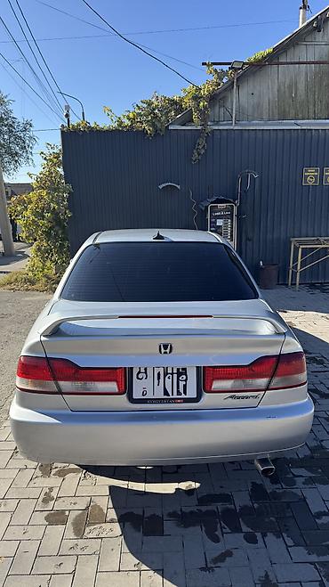 subaru a: Honda Accord: 2001 г., 2 л, Бензин — 1