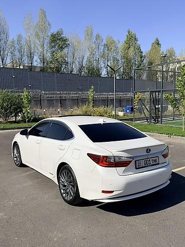 140 280: Lexus ES: 2016 г., 2.5 л, Вариатор, Гибрид, Седан — 4