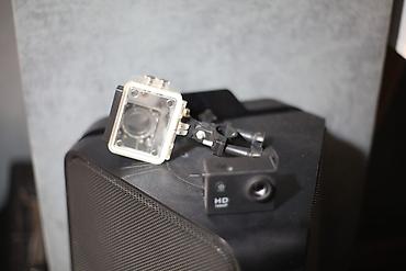 go pro 12: HD 1080p Aksiyon Kamerası + Suya davamlı qoruyucu korpus və montaj — 1