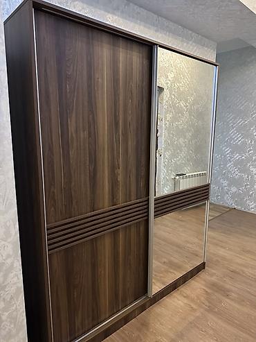 ayna qapi: Güzgülü sürgülü qapılı şkaf - Material: taxta teksturalı laminat (qoz — 1