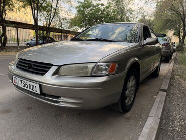 Toyota: Toyota Camry: 1998 г., 2.2 л, Автомат, Бензин, Седан