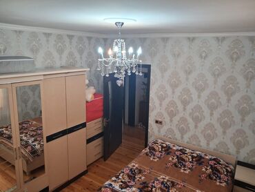 Həyət evləri və villaların satışı: 3 otaqlı, 75 kv. m, Kredit yoxdur, Orta təmir — 9