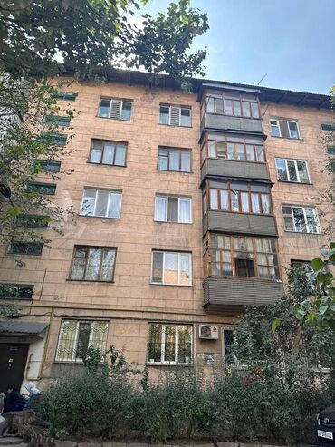 квартиры в токмоке: 2 комнаты, 52 м², Индивидуалка, 2 этаж, Старый ремонт