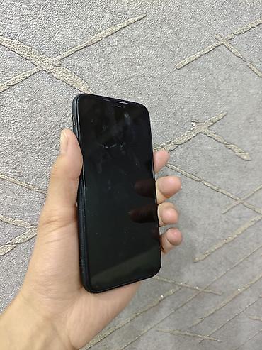 Apple iPhone X, 5.8" - Корпус: стекло/сталь, цвет серебристый. На