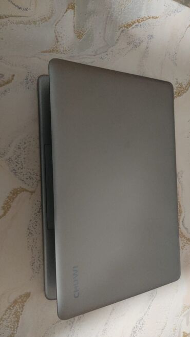 notebook altlığı: Intel Core i3, 14 "