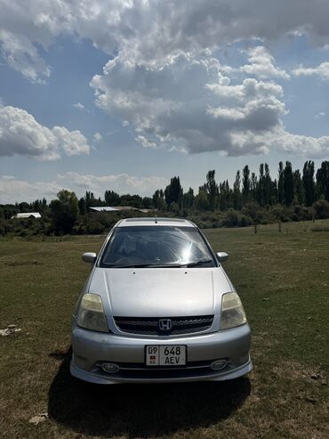 домкраты на авто: Honda Stream: 2002 г., 2 л, Автоматтык, Бензин, Вэн/Минивэн