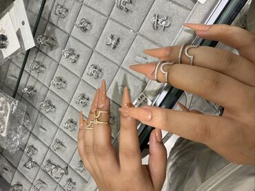 Bijuteriya dəstləri: Qadın bəzək aksesuarları – geniş seçim Məhsullar: - Qızılı tonlarda — 154