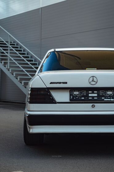 разноширокие: Mercedes-Benz W124: 1986 г., 3.5 л, Автомат, Дизель, Седан