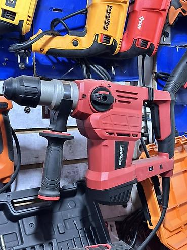 tools: Перфоратор Worcraft с вертикальным расположением двигателя. Мощный — 1